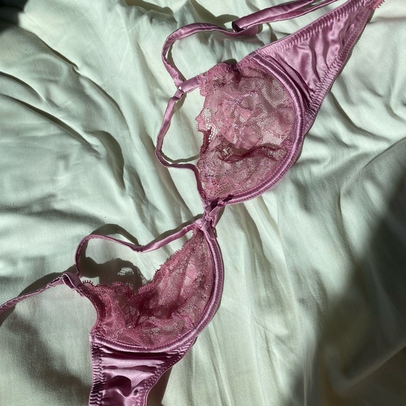 Fleur Du Mal Gardenia Lace Demi Bra - Picture 2 of 6